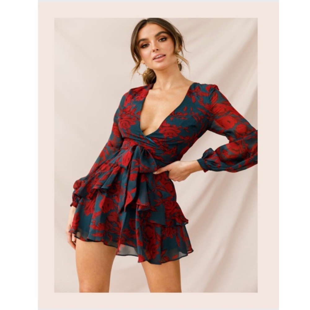 Selfie Leslie Layered Dress